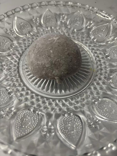 Image de mochi glacé  sesame (une boule)